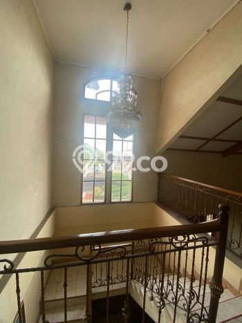 Rumah Elit LB 300m2 Siap Huni Desain Elegan di Jati Asih, Bekasi Rumah Elit LB 300m2 Siap Huni Desain Elegan di Jati Asih, Bekasi