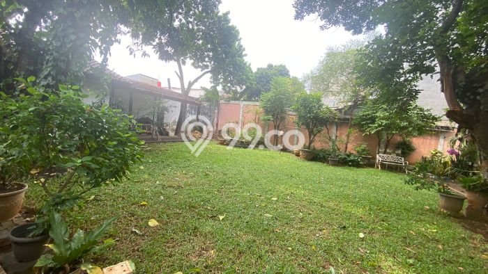 Rumah Elit LB 300m2 Siap Huni Desain Elegan di Jati Asih, Bekasi Rumah Elit LB 300m2 Siap Huni Desain Elegan di Jati Asih, Bekasi