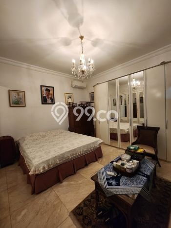 Jual Rumah Mewah Elegan Dengan View Eksklusif di Simprug, Jakarta Selatan Jual Rumah Mewah Elegan Dengan View Eksklusif di Simprug, Jakarta Selatan