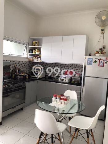 Jual Rumah Strategis Bagus Punya 3 KT di Kelapa Gading Jakarta Utara SHM Jual Rumah Strategis Bagus Punya 3 KT di Kelapa Gading Jakarta Utara SHM