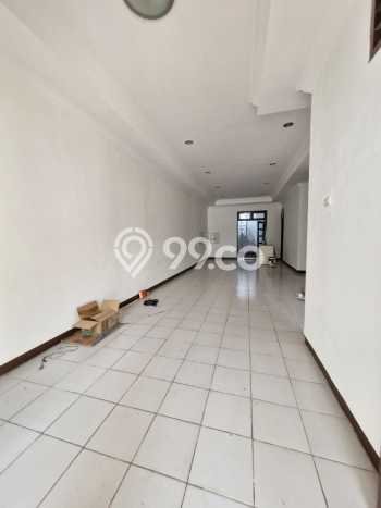 Jarang Ada! Rumah Sewa 3 Kamar Bagus Siap Huni Sunter Jarang Ada! Rumah Sewa 3 Kamar Bagus Siap Huni Sunter