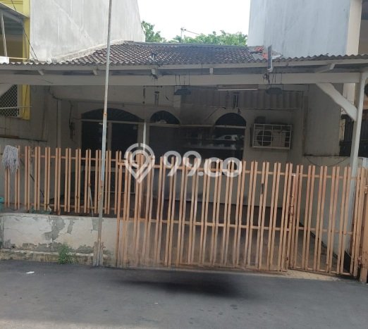 Rumah Siap Huni di Kelapa Gading, Jakarta Utara, Luas 102m² Bangunan 90m² Rumah Siap Huni di Kelapa Gading, Jakarta Utara, Luas 102m² Bangunan 90m²
