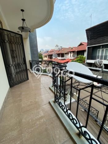 Dijual Rumah Luas Megah Dengan View Cantik di Sunter, Jakarta Utara Dijual Rumah Luas Megah Dengan View Cantik di Sunter, Jakarta Utara