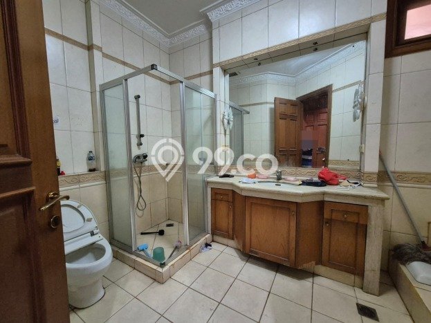 Jual Rumah Mewah Elegan Dengan View Cantik di Sunter, Jakarta Utara Jual Rumah Mewah Elegan Dengan View Cantik di Sunter, Jakarta Utara