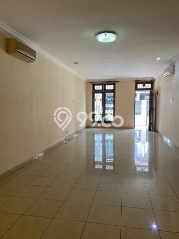 Dijual Rumah Luas Megah Dengan View Cantik di Sunter, Jakarta Utara Dijual Rumah Luas Megah Dengan View Cantik di Sunter, Jakarta Utara