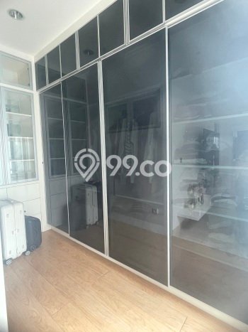 Rumah Lokasi Strategis di Kemayoran, Jakarta Pusat, LT 144m2m² LB 240m2m² Rumah Lokasi Strategis di Kemayoran, Jakarta Pusat, LT 144m2m² LB 240m2m²