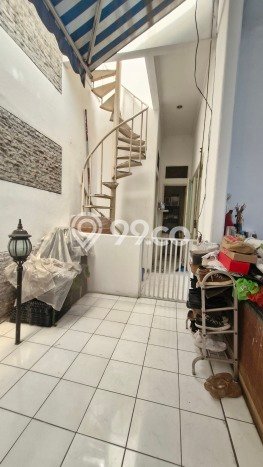 Rumah Mewah LB 1m2 Siap Pakai Desain Elegan di Sunter, Jakarta Utara Rumah Mewah LB 1m2 Siap Pakai Desain Elegan di Sunter, Jakarta Utara