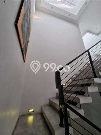 Rumah Elit LB 187m2 Siap Pakai Desain Elegan di Sunter, Jakarta Utara Rumah Elit LB 187m2 Siap Pakai Desain Elegan di Sunter, Jakarta Utara