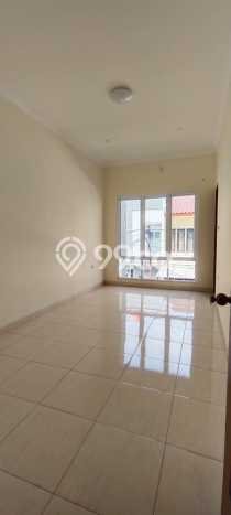 Rumah di Kelapa Gading, 3 KT, Dekat Fasilitas Umum, LT 90m² Bangunan 1m² Rumah di Kelapa Gading, 3 KT, Dekat Fasilitas Umum, LT 90m² Bangunan 1m²