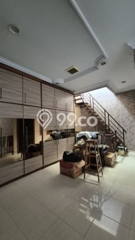 Dijual Rumah Luas Megah Dengan View Eksklusif di Sunter, Jakarta Utara Dijual Rumah Luas Megah Dengan View Eksklusif di Sunter, Jakarta Utara