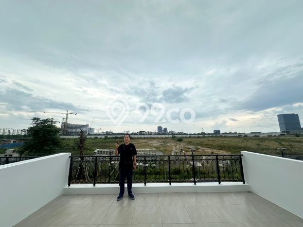 Disewakan Segera Rumah Kondisi Baik di Area Pantai Indah Kapuk 2, Jakarta Utara Disewakan Segera Rumah Kondisi Baik di Area Pantai Indah Kapuk 2, Jakarta Utara