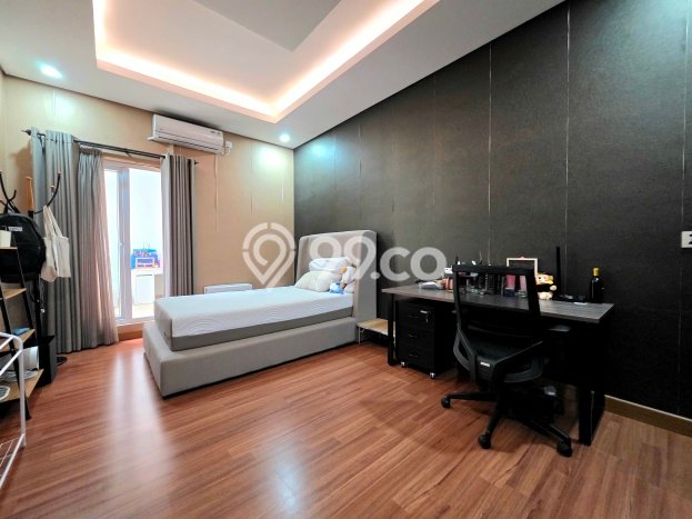 For Sale! Luxury House LT 460m2 Desain Elegan di BSD Griya Loka For Sale! Luxury House LT 460m2 Desain Elegan di BSD Griya Loka