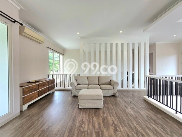 Rumah Elit Modern Tanpa Renovasi di Alam Sutera Tangerang Rumah Elit Modern Tanpa Renovasi di Alam Sutera Tangerang
