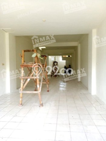 Unit Ruko Dijual di Klojen Malang Luas Bangunan 275m2 Unit Ruko Dijual di Klojen Malang Luas Bangunan 275m2