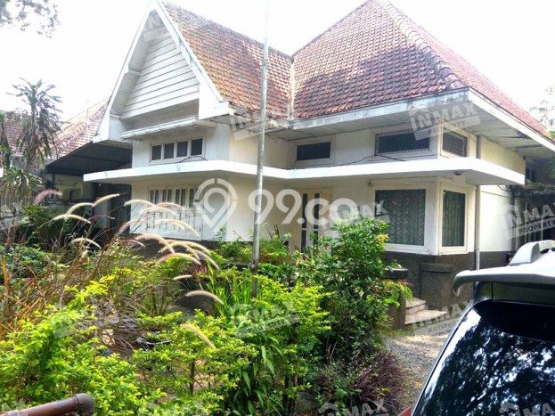 Siap Huni Rumah Mewah 5 Kamar di Klojen Dekat ke Mana Saja Siap Huni Rumah Mewah 5 Kamar di Klojen Dekat ke Mana Saja