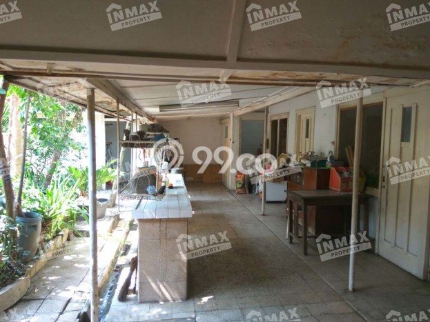 Siap Huni Rumah Mewah 5 Kamar di Klojen Dekat ke Mana Saja Siap Huni Rumah Mewah 5 Kamar di Klojen Dekat ke Mana Saja