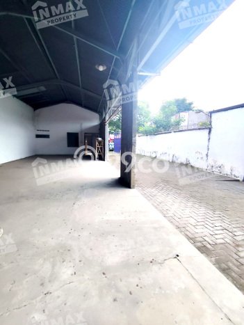 Unit Gudang Dijual di Blimbing Malang Luas Bangunan 330m2 Unit Gudang Dijual di Blimbing Malang Luas Bangunan 330m2