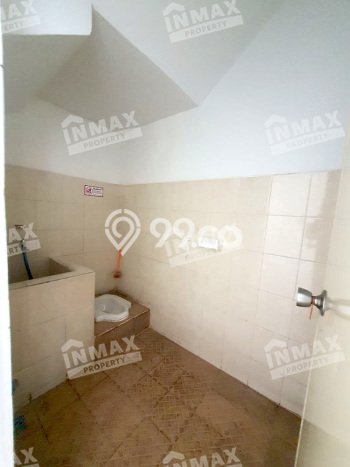 Ruko Disewa di Lowokwaru, Malang, LT 72m2 / LB 75m2 Ruko Disewa di Lowokwaru, Malang, LT 72m2 / LB 75m2