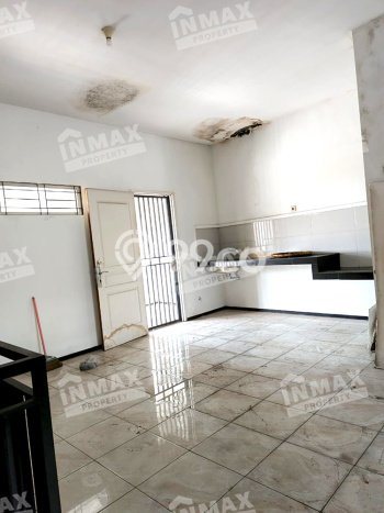 Unit Ruko Dijual di Karangploso Malang Luas Bangunan 200m2 Unit Ruko Dijual di Karangploso Malang Luas Bangunan 200m2