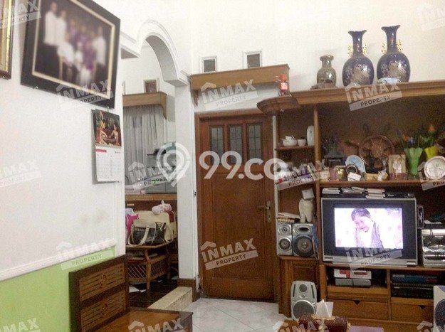 For Sale Rumah 8 Kamar Lokasi Ideal Bagus dan Strategis di Lowokwaru For Sale Rumah 8 Kamar Lokasi Ideal Bagus dan Strategis di Lowokwaru