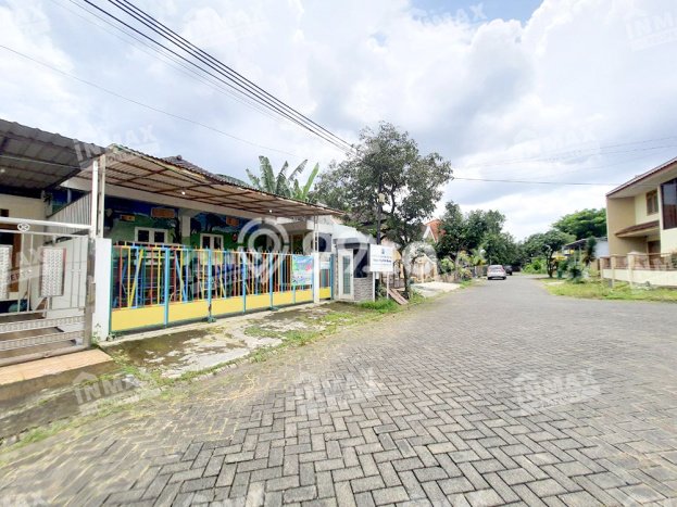 Rumah Modern Cantik 3 Kamar Siap Huni di Blimbing Rumah Modern Cantik 3 Kamar Siap Huni di Blimbing
