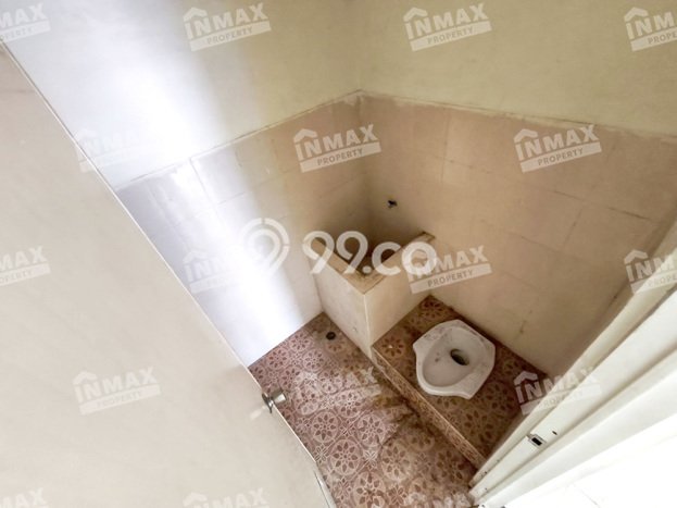 Ruko Dijual di Klojen LT 50m2, LB 150m2 Solusi Investasi Cerdas Ruko Dijual di Klojen LT 50m2, LB 150m2 Solusi Investasi Cerdas