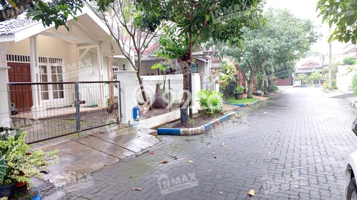 Rumah Modern Minimalis 4 KT Bisa Langsung Pindah di Blimbing Rumah Modern Minimalis 4 KT Bisa Langsung Pindah di Blimbing
