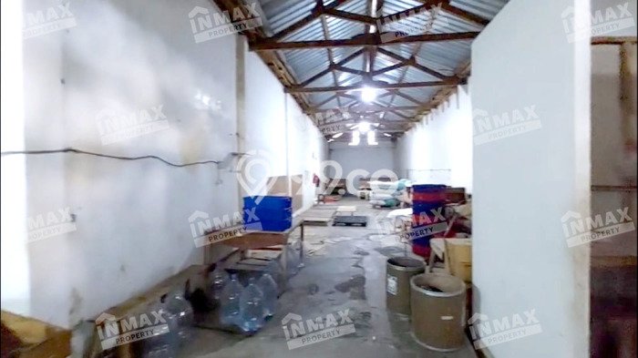 Gudang Dijual di Pakisaji Malang dengan LB 530m2 Gudang Dijual di Pakisaji Malang dengan LB 530m2