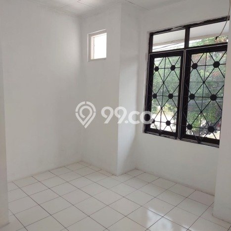 Jual Rumah Modern 2 KT di Taman Palem, Jakarta Barat Jual Rumah Modern 2 KT di Taman Palem, Jakarta Barat