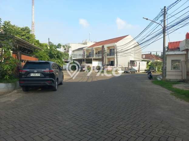 Jual Rumah Luas Megah Dengan View Cantik di Taman Surya, Jakarta Barat Jual Rumah Luas Megah Dengan View Cantik di Taman Surya, Jakarta Barat