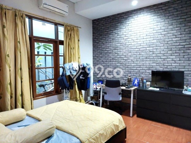 Dijual Rumah Luas Elegan Dengan View Eksklusif di Sunter, Jakarta Utara Dijual Rumah Luas Elegan Dengan View Eksklusif di Sunter, Jakarta Utara