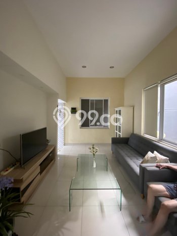 Hunian Elit LB 401m2 Siap Pakai Desain Elegan di Pluit, Jakarta Utara Hunian Elit LB 401m2 Siap Pakai Desain Elegan di Pluit, Jakarta Utara