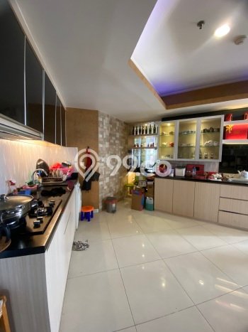 Apartemen Strategis untuk Dijual di Kemayoran, Jakarta Pusat, DKI Jakarta Apartemen Strategis untuk Dijual di Kemayoran, Jakarta Pusat, DKI Jakarta
