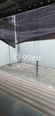 Rumah Sewa Tangerang LT 102m2 LB 89m2 Area Suvarna Sutera Rumah Sewa Tangerang LT 102m2 LB 89m2 Area Suvarna Sutera