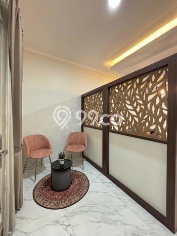 Rumah Luas Asri 2 KT Siap Huni di Suvarna Sutera Tangerang Rumah Luas Asri 2 KT Siap Huni di Suvarna Sutera Tangerang