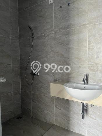 For Sale Rumah 5 Kamar Lokasi Ideal Nyaman dan Strategis di Sindang Jaya For Sale Rumah 5 Kamar Lokasi Ideal Nyaman dan Strategis di Sindang Jaya