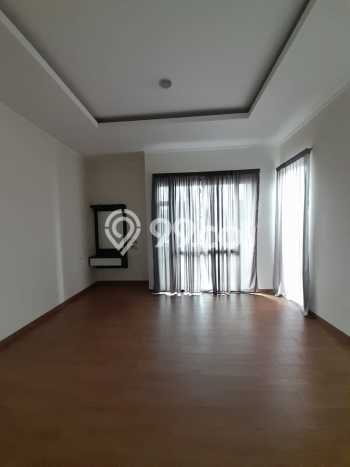 Rumah Modern Cantik 4 Kamar Siap Huni di Cikupa Rumah Modern Cantik 4 Kamar Siap Huni di Cikupa