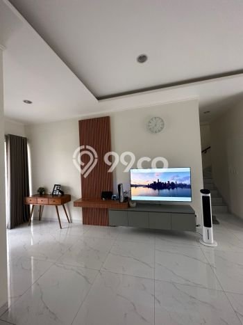 Rumah Mewah Siap Huni LT 160m2 di Cikupa, Tangerang Rumah Mewah Siap Huni LT 160m2 di Cikupa, Tangerang