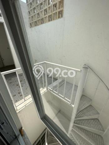 Jual Rumah Favorit Siap Huni LB 256m2 di Sindang Jaya, Tangerang Jual Rumah Favorit Siap Huni LB 256m2 di Sindang Jaya, Tangerang