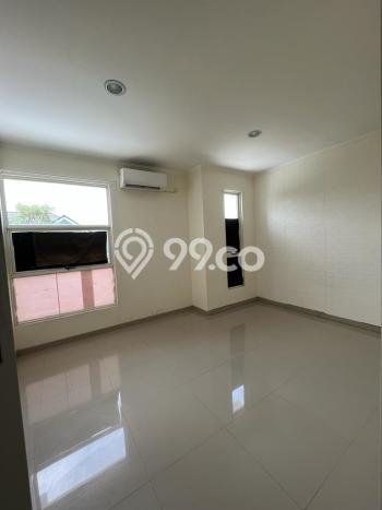 Rumah Minimalis 3 KT di Suvarna Sutera Tangerang Rumah Minimalis 3 KT di Suvarna Sutera Tangerang