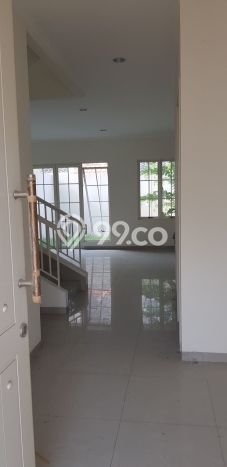 Rumah Strategis Minimalis Lb 175m2 di Sindang Jaya, Tangerang Rumah Strategis Minimalis Lb 175m2 di Sindang Jaya, Tangerang