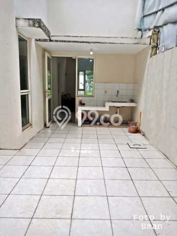 Rumah Modern 2 KT di Suvarna Sutera Tangerang Rumah Modern 2 KT di Suvarna Sutera Tangerang