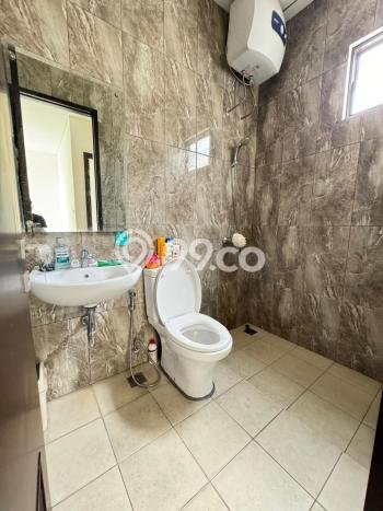 Rumah Modern Disewakan di Cikupa Tangerang Area Sangat Strategis Rumah Modern Disewakan di Cikupa Tangerang Area Sangat Strategis