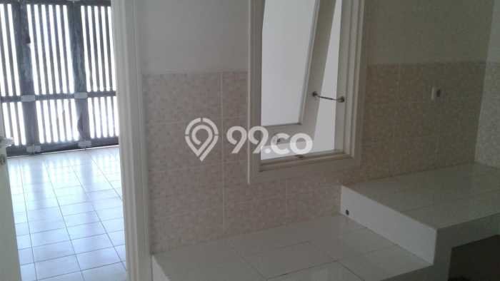 Rumah Modern 3 KT di Suvarna Sutera Tangerang Rumah Modern 3 KT di Suvarna Sutera Tangerang