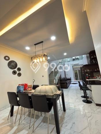 Rumah Luas Asri 2 KT Siap Huni di Suvarna Sutera Tangerang Rumah Luas Asri 2 KT Siap Huni di Suvarna Sutera Tangerang