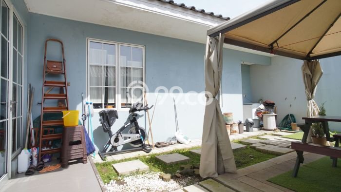 Jual Rumah Eksklusif 3 KT di Suvarna Sutera, Tangerang Jual Rumah Eksklusif 3 KT di Suvarna Sutera, Tangerang