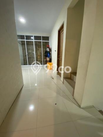 Hunian Cantik Modern Lb 300m2 di Balaraja, Tangerang Hunian Cantik Modern Lb 300m2 di Balaraja, Tangerang
