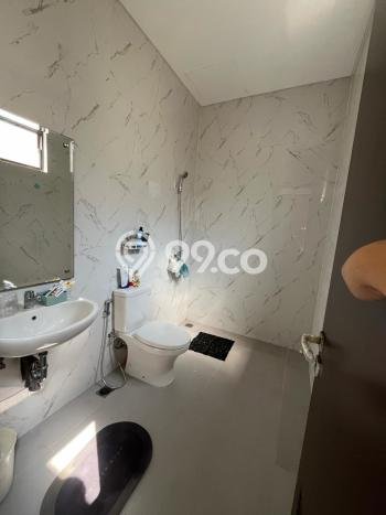 Jarang Ada! Rumah Sewa 4 Kamar Nyaman Siap Huni Suvarna Sutera Jarang Ada! Rumah Sewa 4 Kamar Nyaman Siap Huni Suvarna Sutera