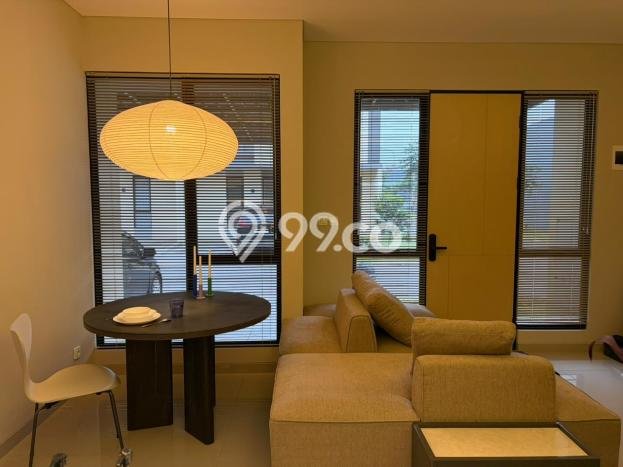 Rumah Minimalis 3 KT di Suvarna Sutera Tangerang Semi Furnished Rumah Minimalis 3 KT di Suvarna Sutera Tangerang Semi Furnished