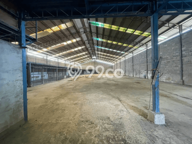 Unit Gudang Dijual di Cikande Serang Luas Tanah 2500m2, Luas Bangunan 1700m2 Unit Gudang Dijual di Cikande Serang Luas Tanah 2500m2, Luas Bangunan 1700m2